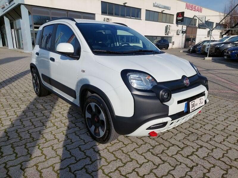 FIAT Panda 1.0 FireFly S&S Hybrid City Cross