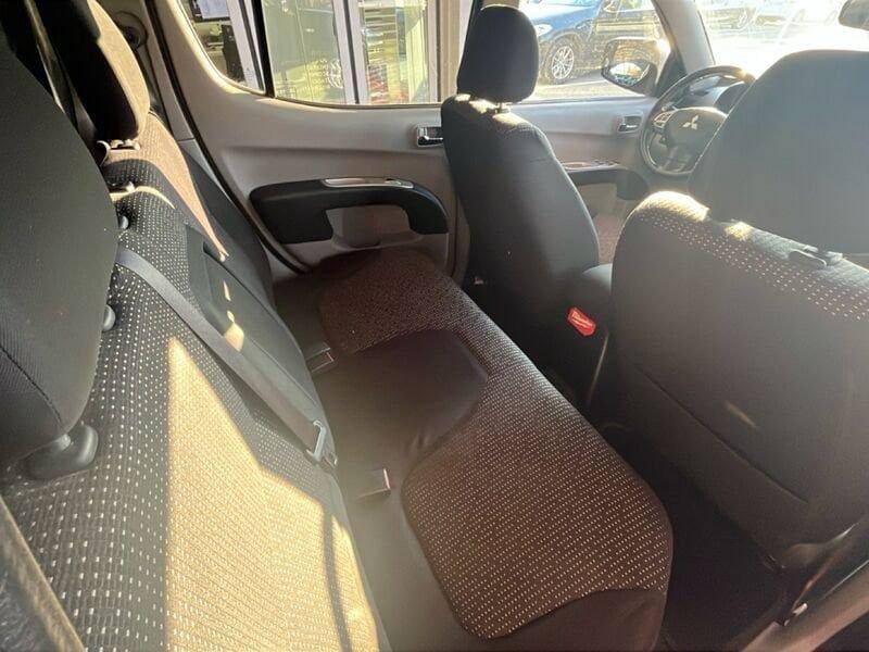 Mitsubishi L200 2.5 DI-D/136CV Club Cab Invite DPF