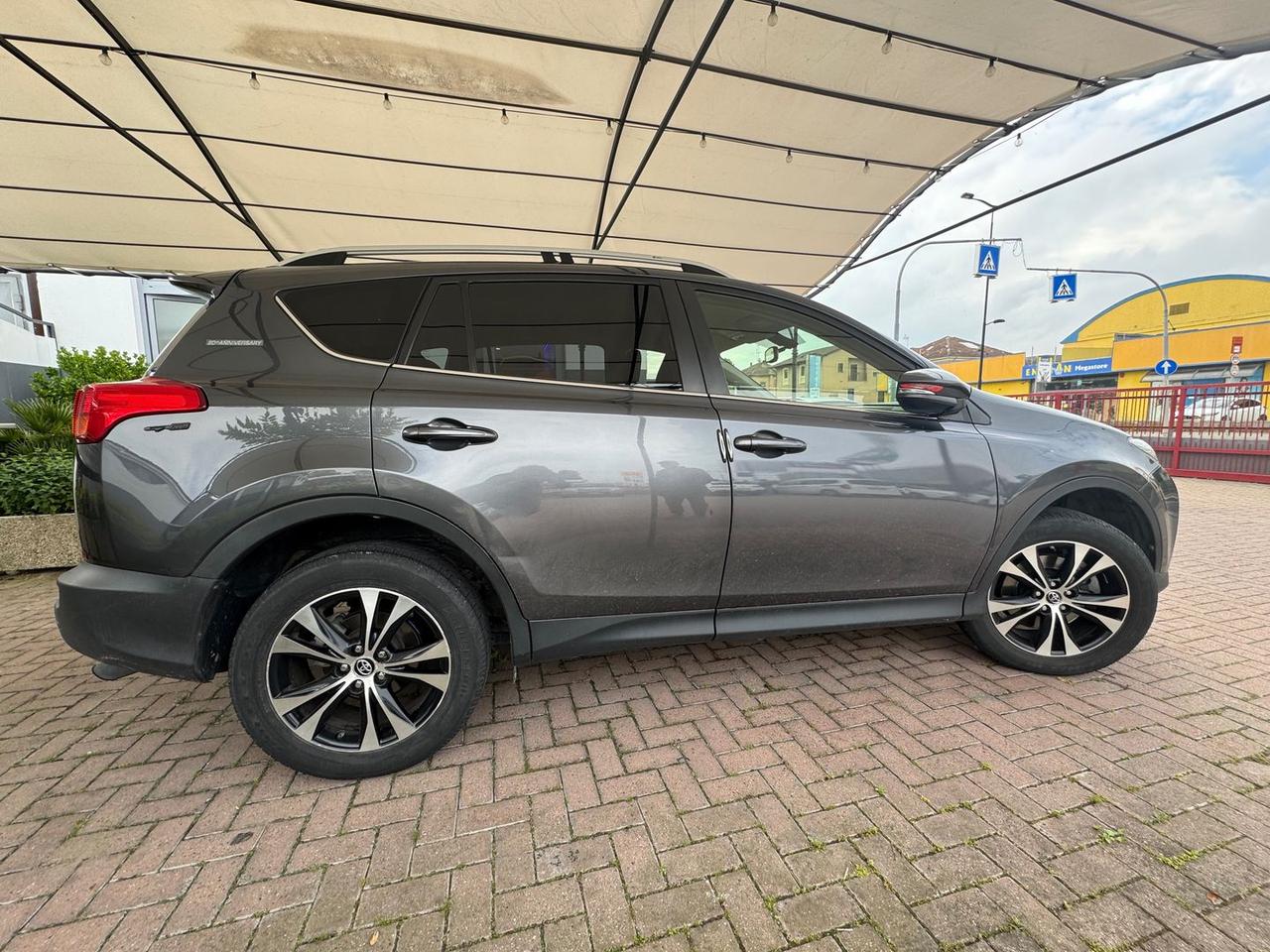 Toyota RAV 4 Active 2.0 D-4D