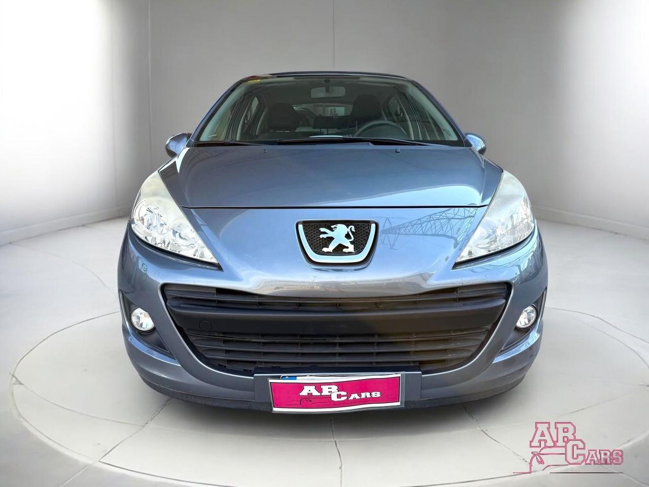 Peugeot 207 1.4 8V 75CV 5p. Active