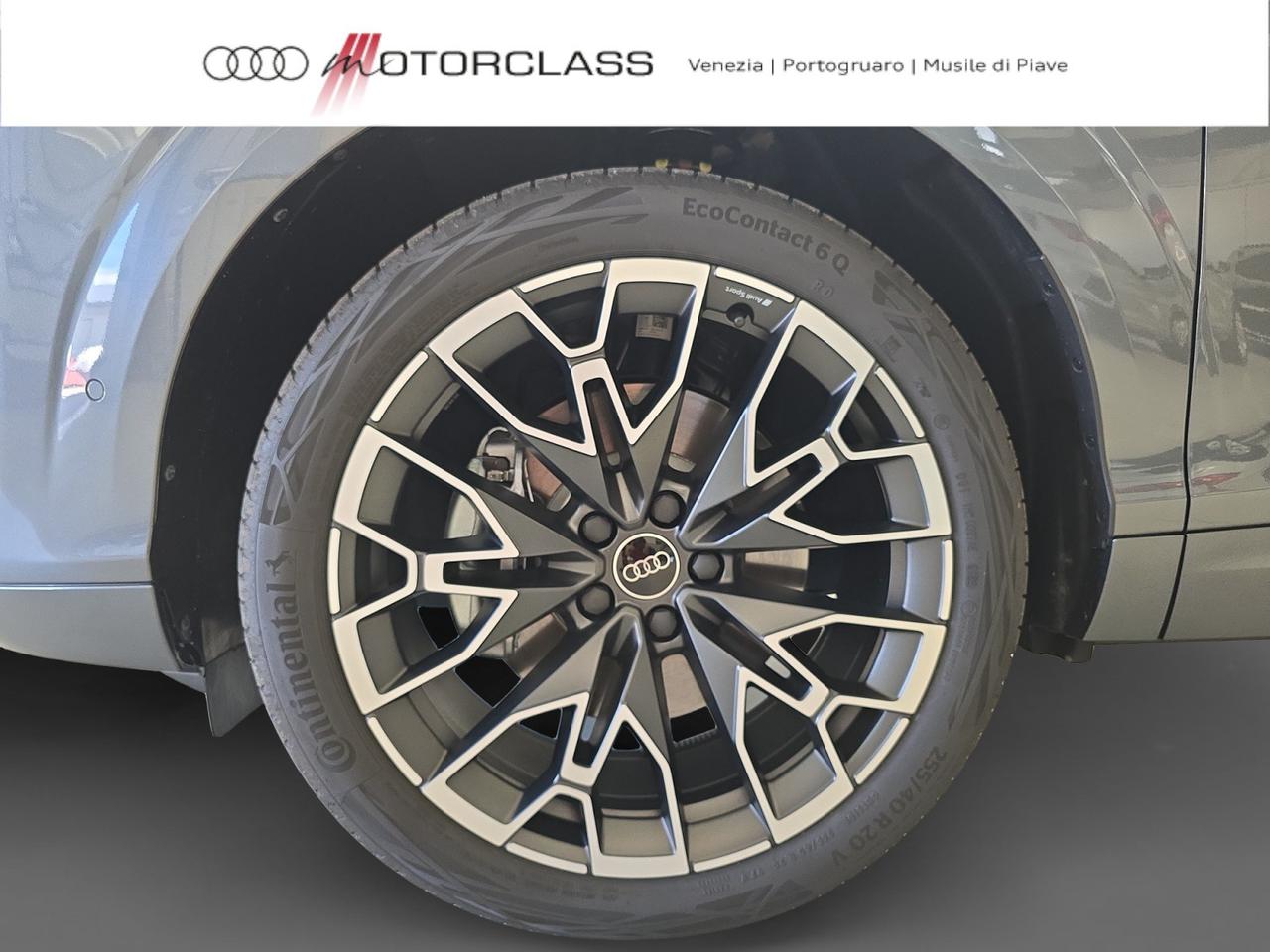 Audi Q3 2.0 tdi 150cv s line edition s tronic