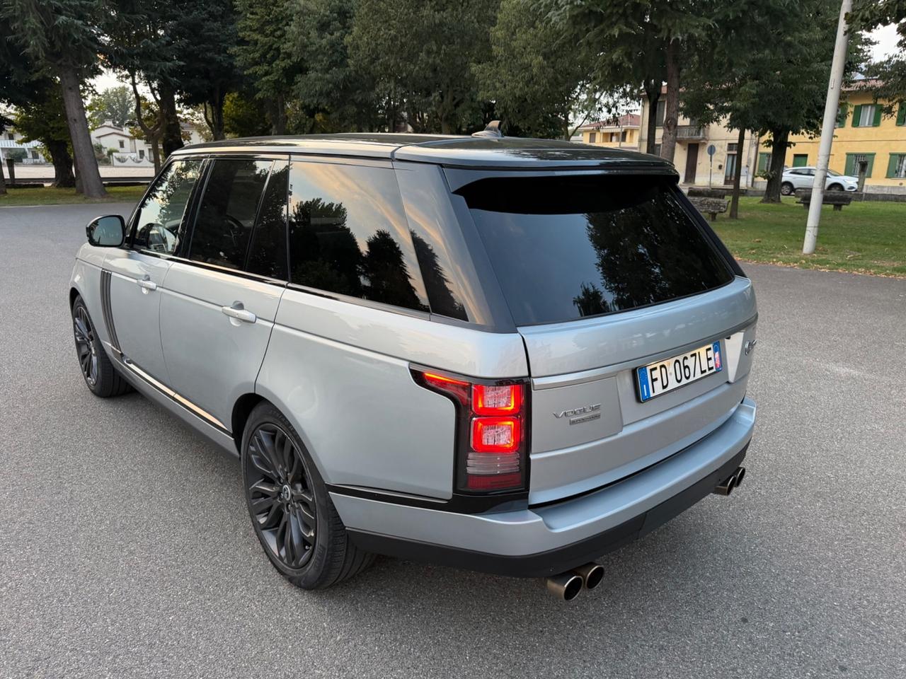 Land Rover Range 5.0 Supercharged Autobiography