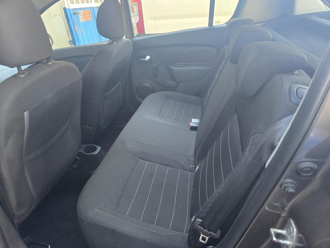 Dacia Sandero Stepway 1.0 TCe 100 CV ECO-G Access rate da 120 mese