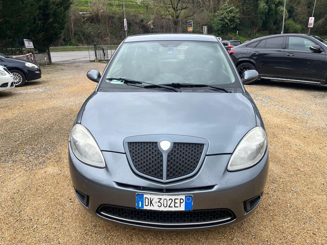 Lancia Ypsilon 1.2 Benzina - Neopatentati