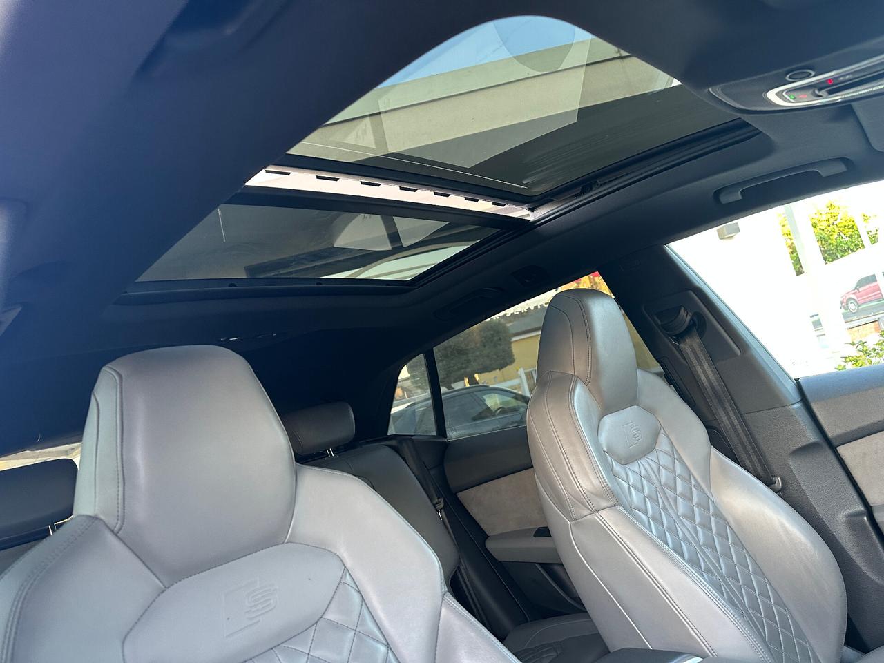 Audi Q8 50 TDI 286 CV quattro tiptronic Sport