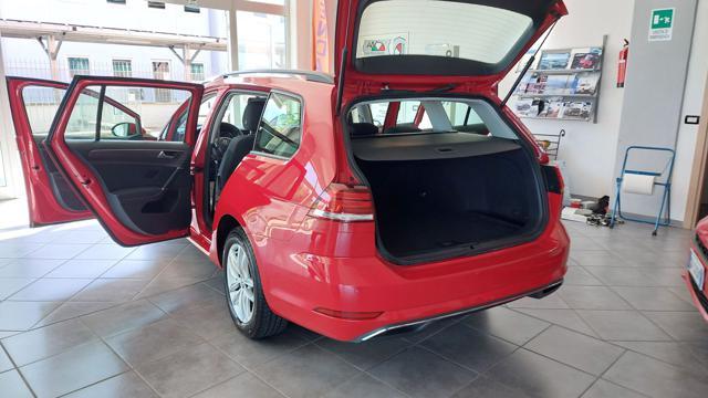VOLKSWAGEN Golf Variant 1.6 TDI 115 CV Business BlueM. Tech.Az. Italia