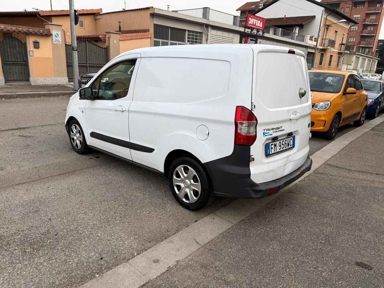 Ford Transit Courier 1.5 TDCi 75CV Van Trend