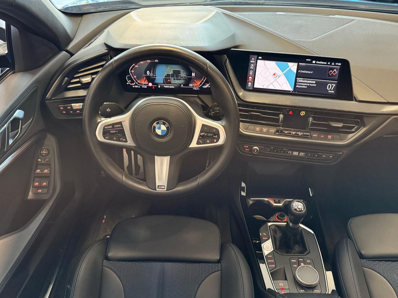 Bmw 118 118i 5p. Msport