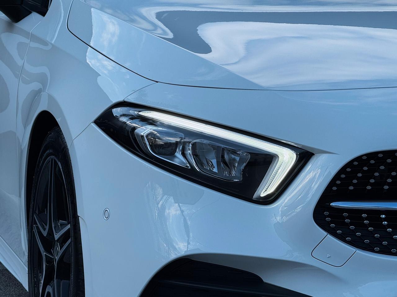 Mercedes-Benz A 180 d Premium AMG TETTO PACK LUCI