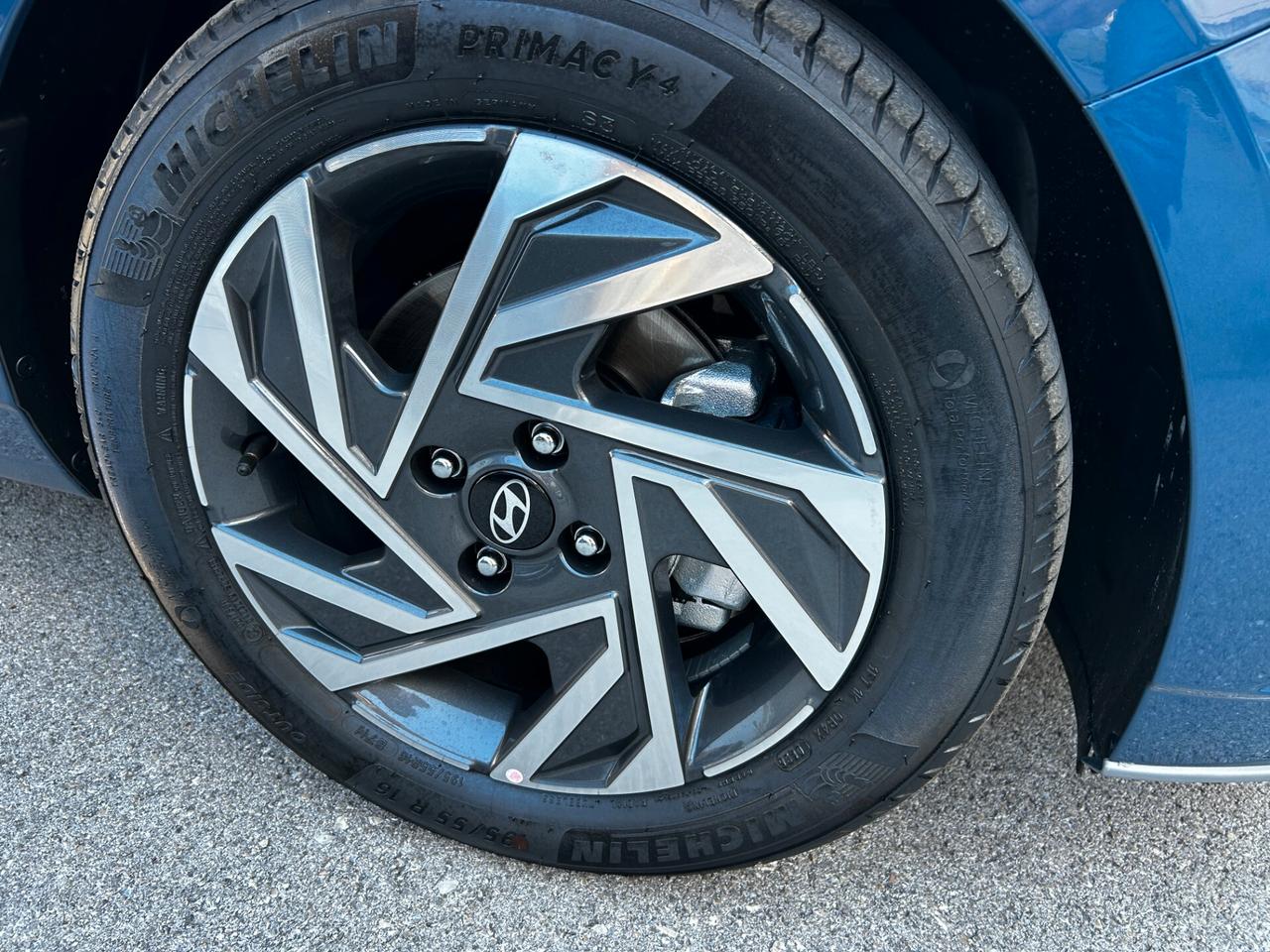 Hyundai i20 1.0 T-GDI 7DCTICConnectline 2026
