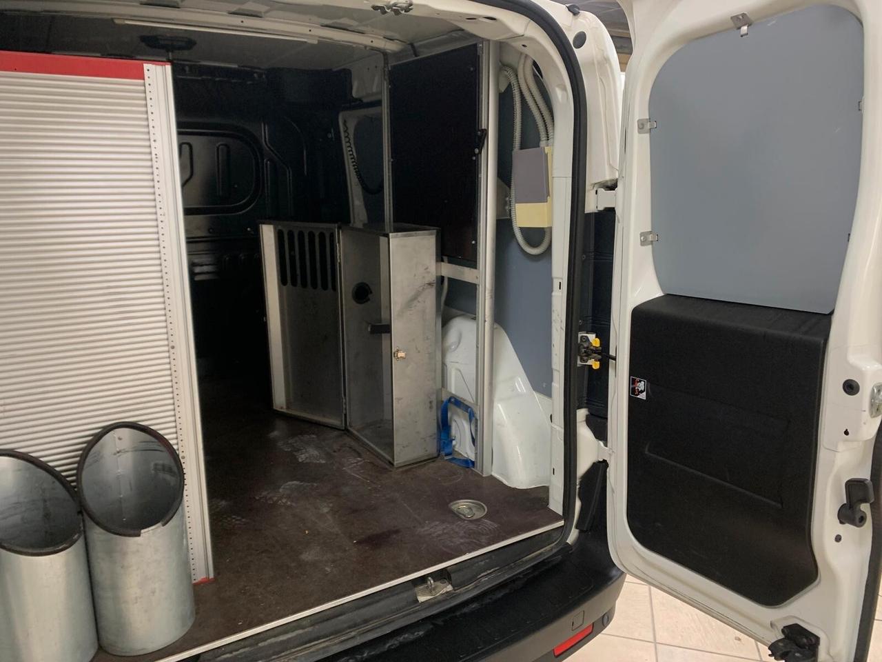 Fiat Doblo Doblò 1.4 T-Jet 16V Natural Power *ATTREZZATO + 220 V*