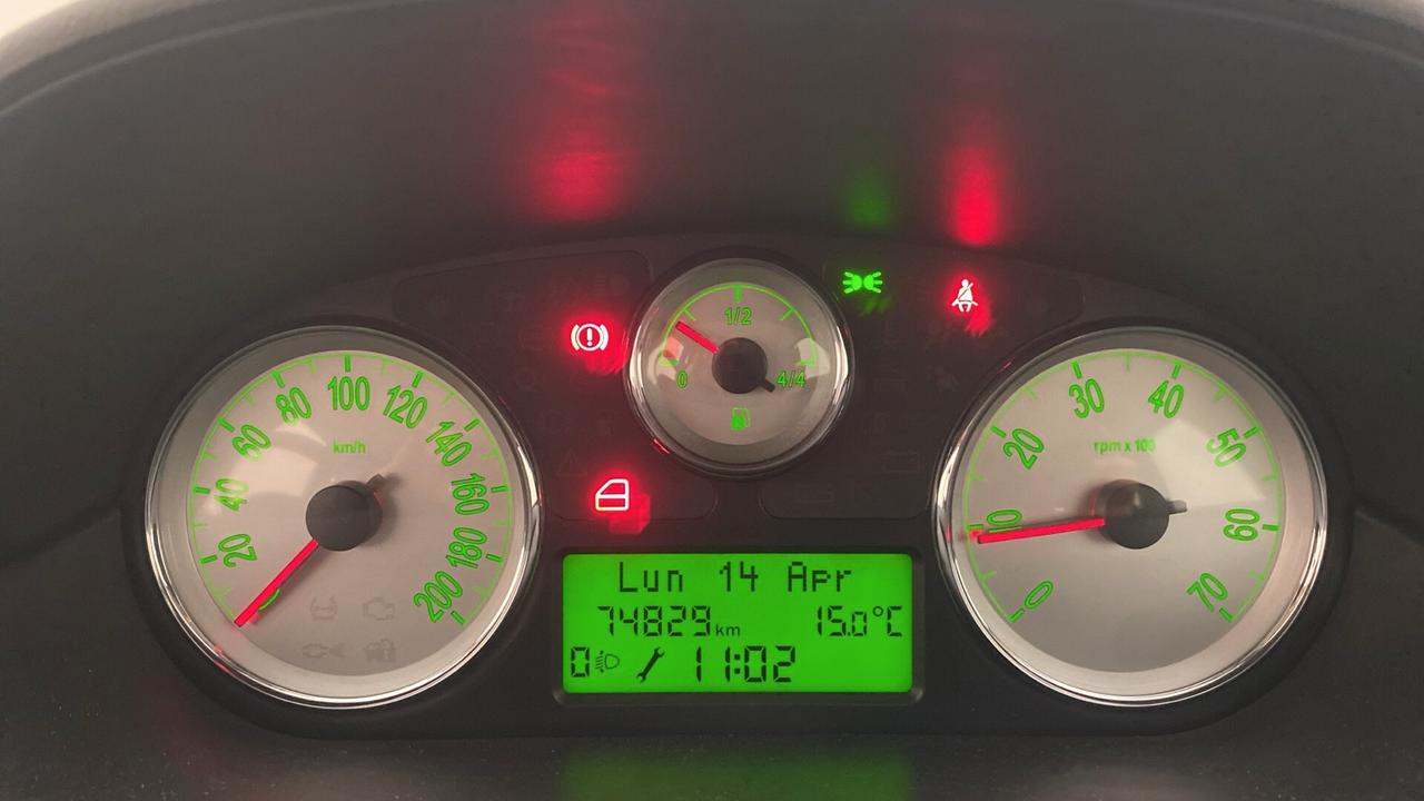 Lancia Ypsilon 1.2 69 CV Argento