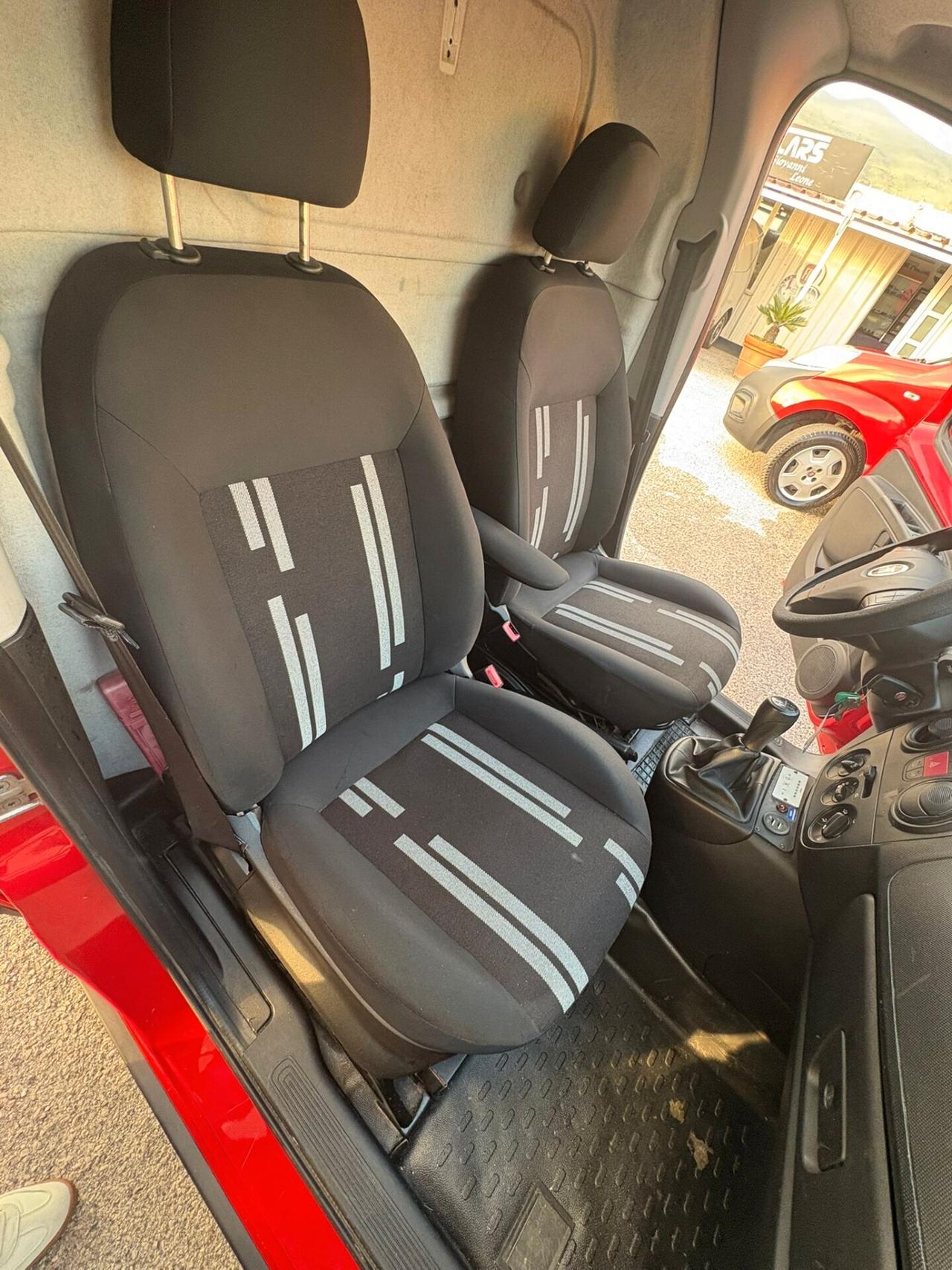 Fiat Fiorino 1.3 MJT 95CV adventure officina