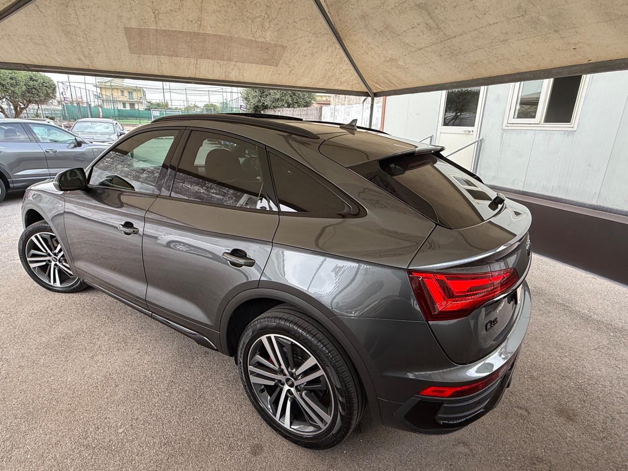 Audi Q5 SPB 40 TDI quattro S tronic Identity Black