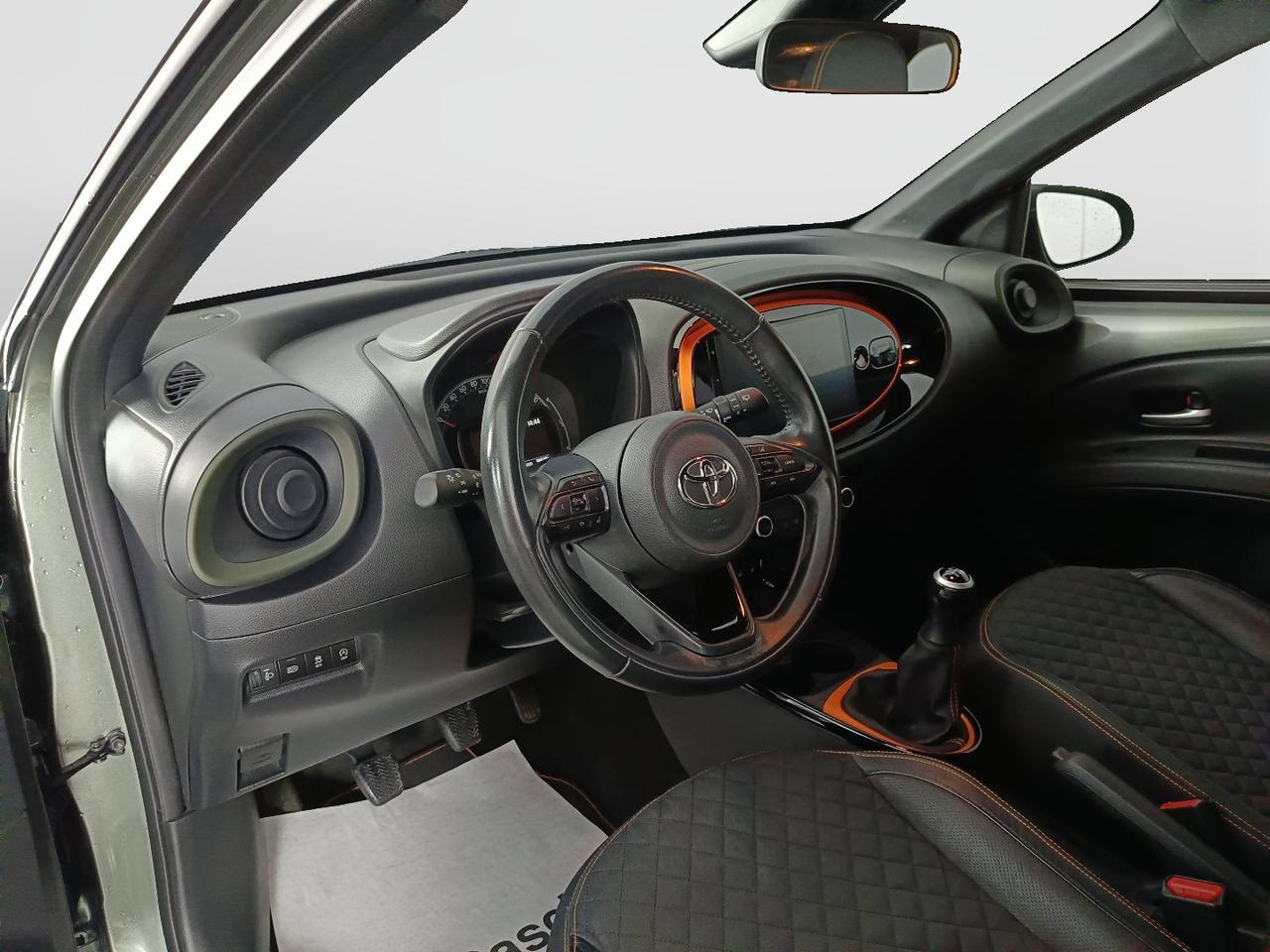 TOYOTA Aygo X - Aygo X 1.0 Limited 72cv