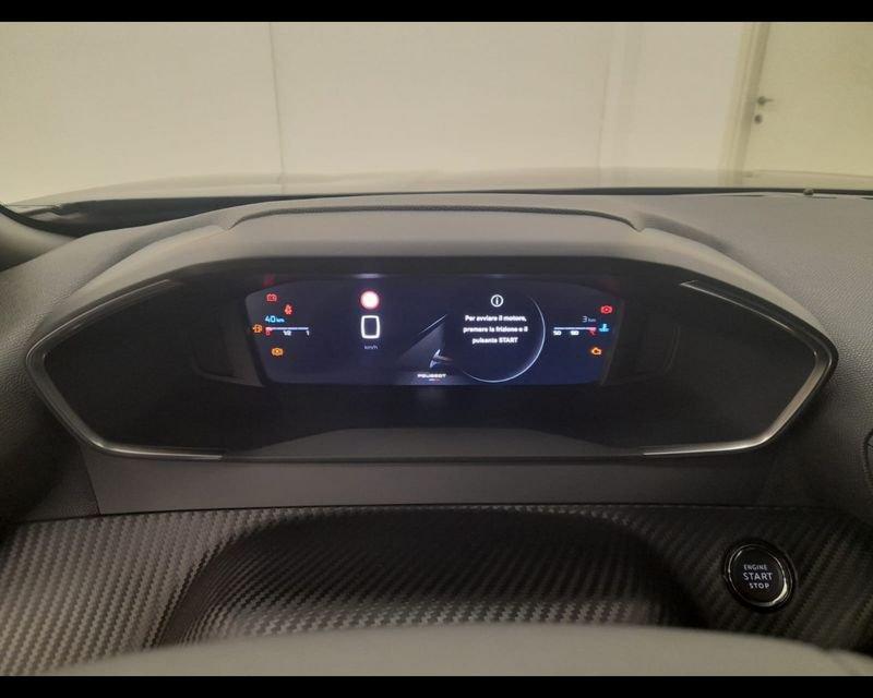 Peugeot 2008 Allure Hybrid 136 e-DCS6