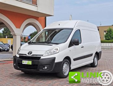 TOYOTA Proace 2.0 D Furgone Lounge 12q L2H2
