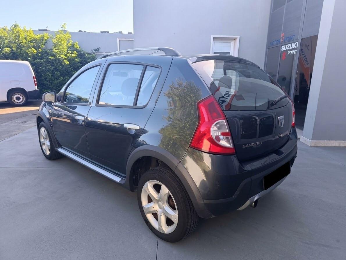 Dacia Sandero Stepway 1.5 dCi 90CV