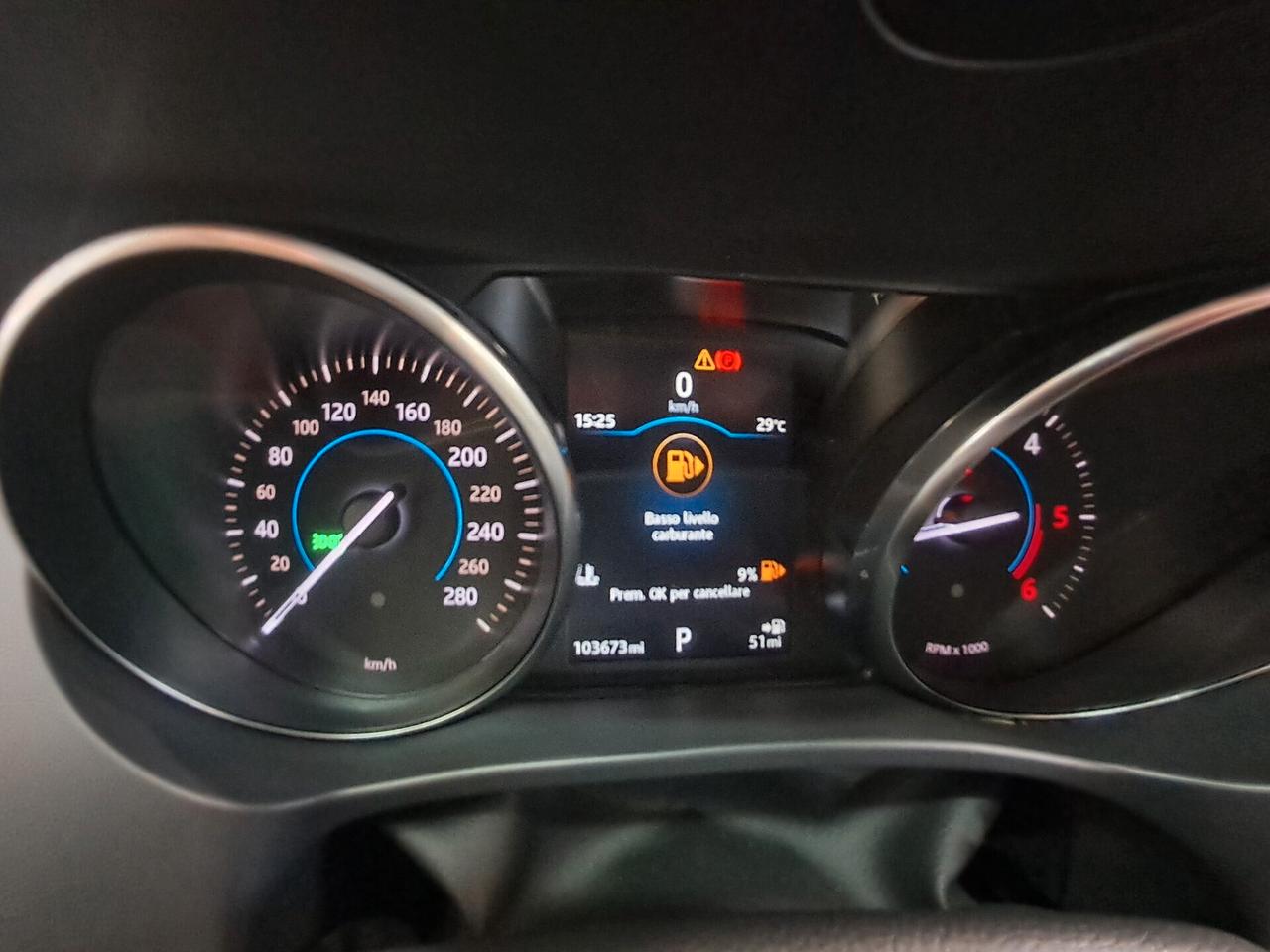 Jaguar F-Pace 2.0 D 180 CV AWD Prestige