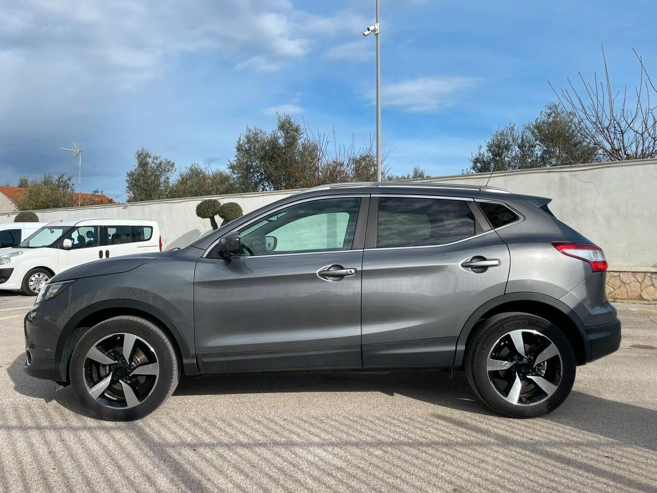 NISSAN QASHQAI 1.5 DCI Tekna