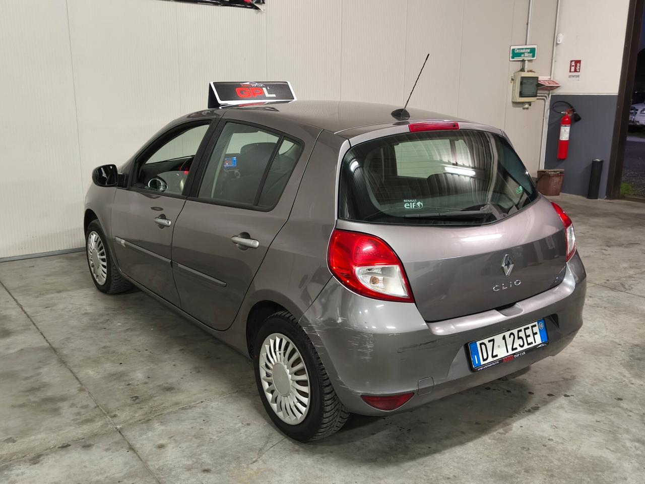 Renault Clio 1.2 16V 5 porte GPL Dynamique