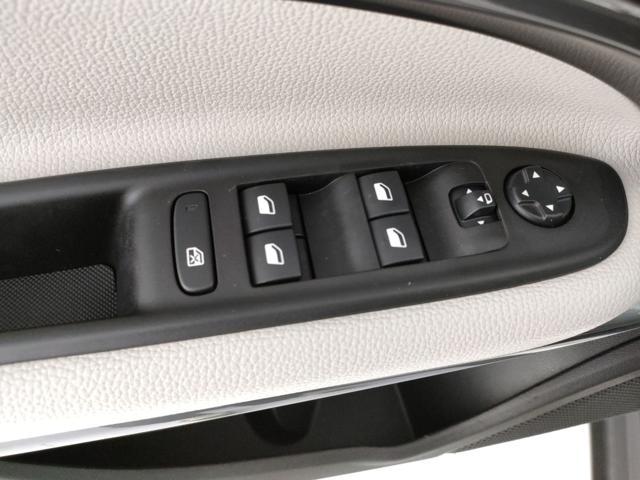 FIAT 600 Hybrid 100 CV DCT MHEV La Prima