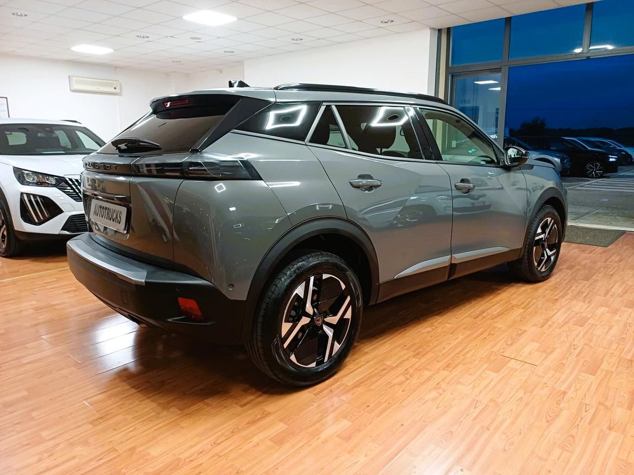 Peugeot 2008 PureTech 100 S&S Allure