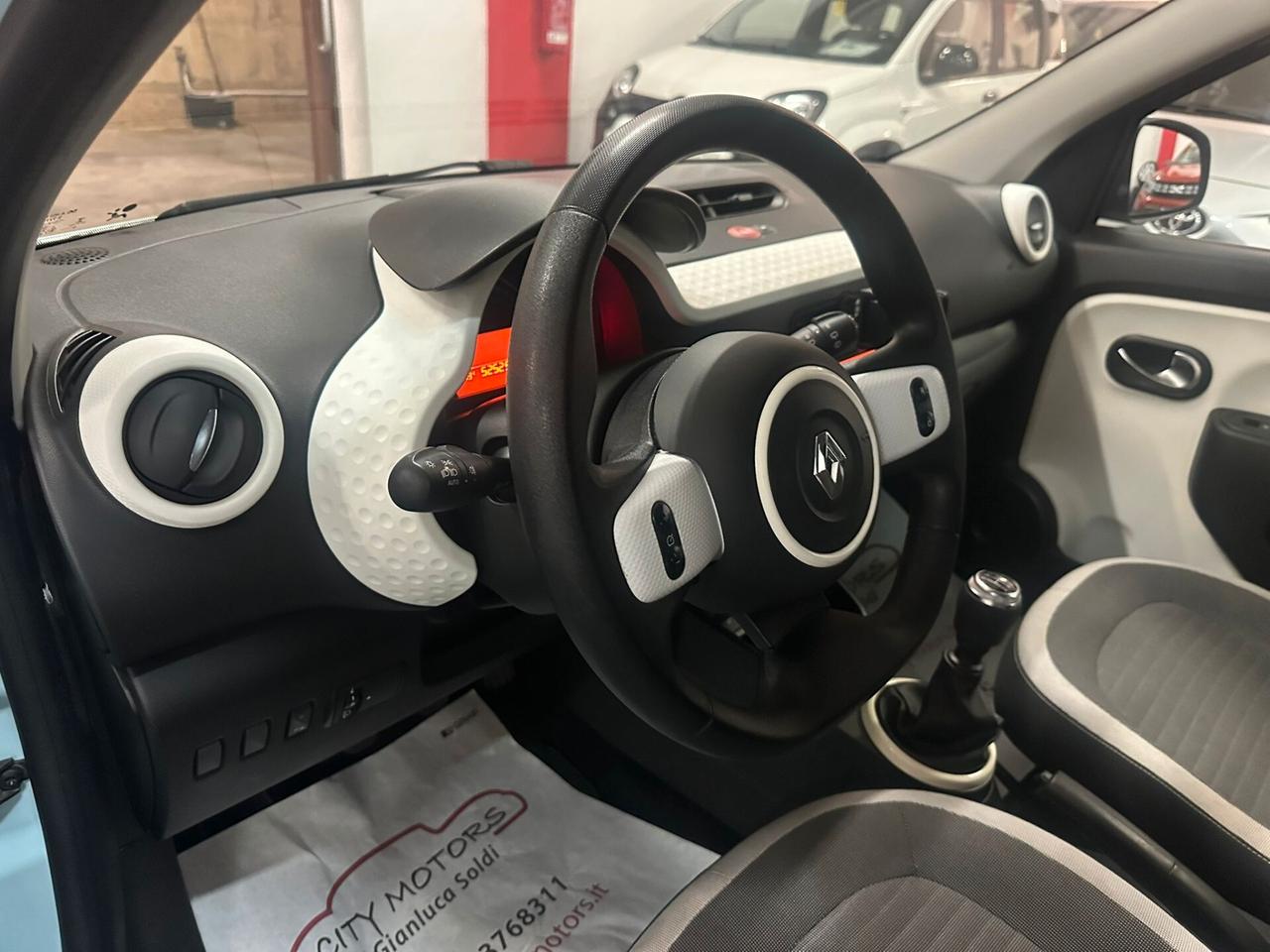 Renault Twingo SCe 65 CV Zen