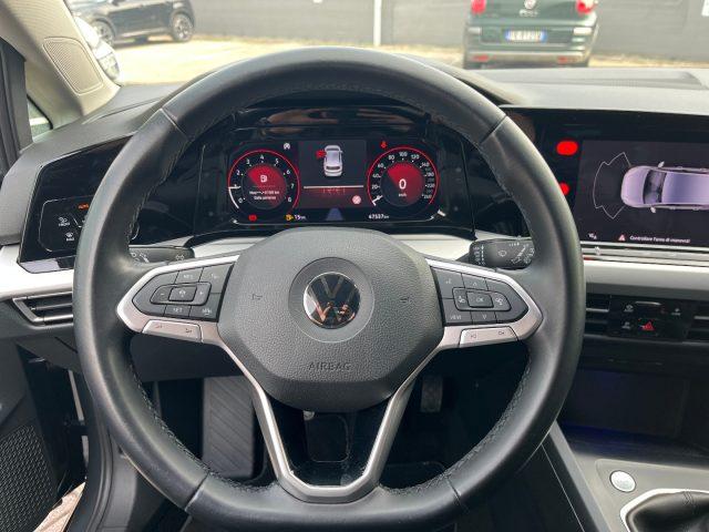 VOLKSWAGEN Golf 1.0 TSI EVO Life #Luci.Ambient #Vetri.Scuri