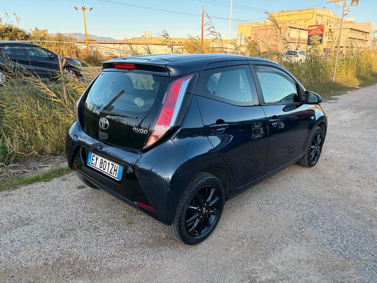 TOYOTA AYGO 1.0 ANNO 2015 50.000 KM GARANTITA