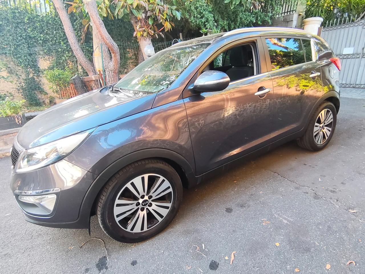 Kia Sportage 1.7 CRDI 115 CV Leggi