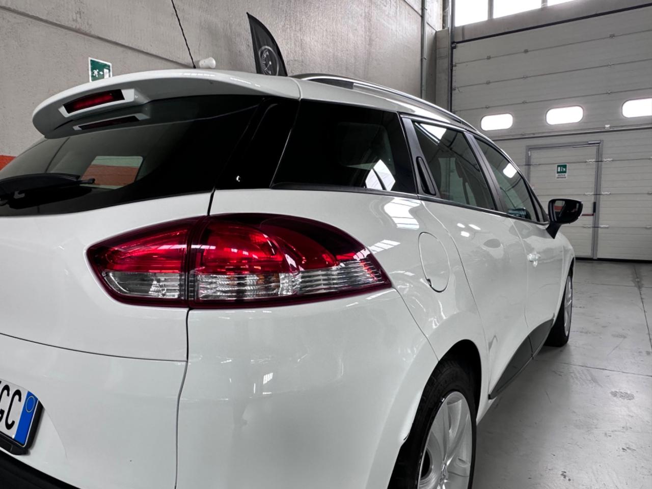 Renault Clio Sporter 1.2 75CV Live