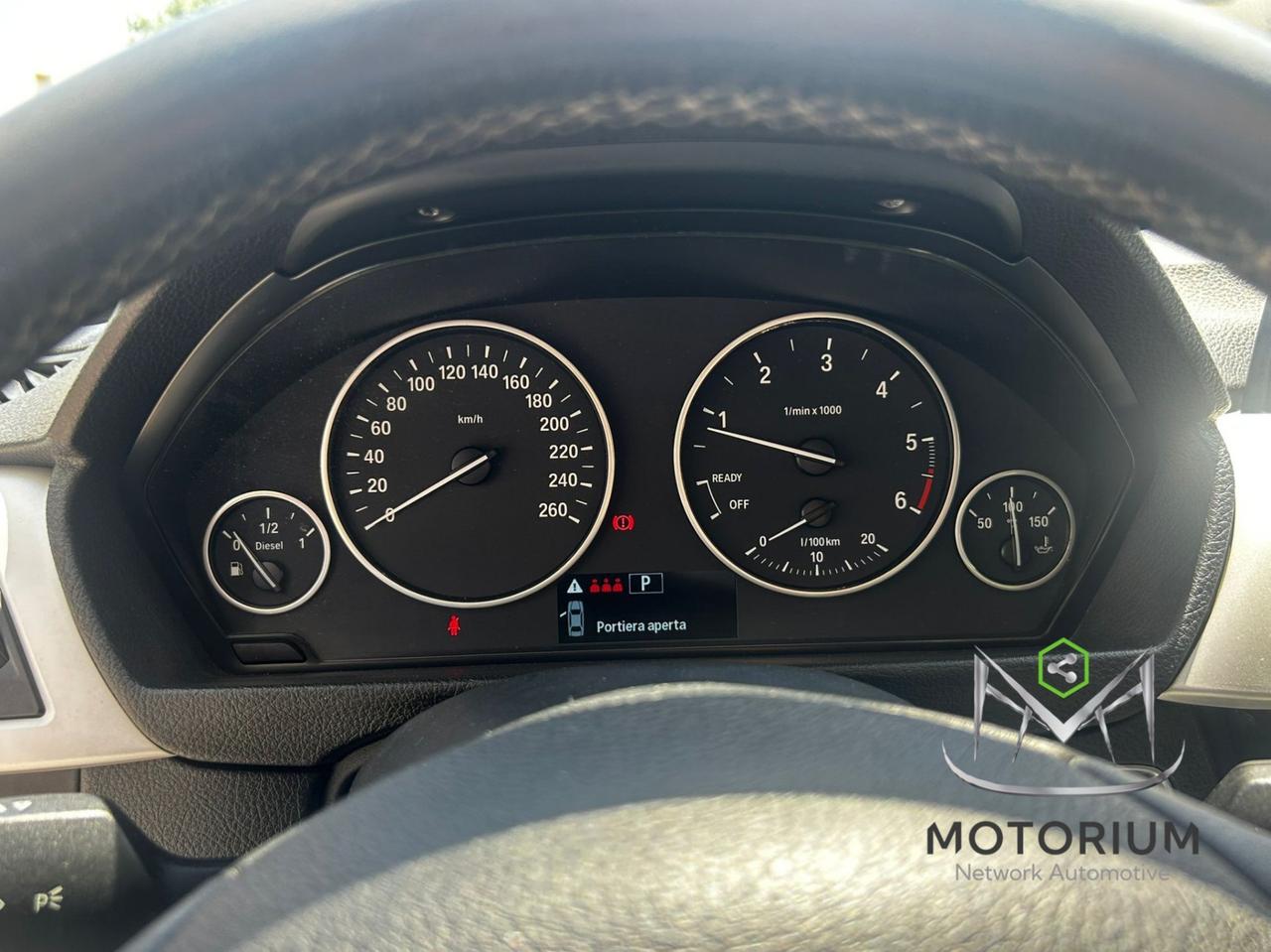 BMW 320D touring business advantage 190 CV
