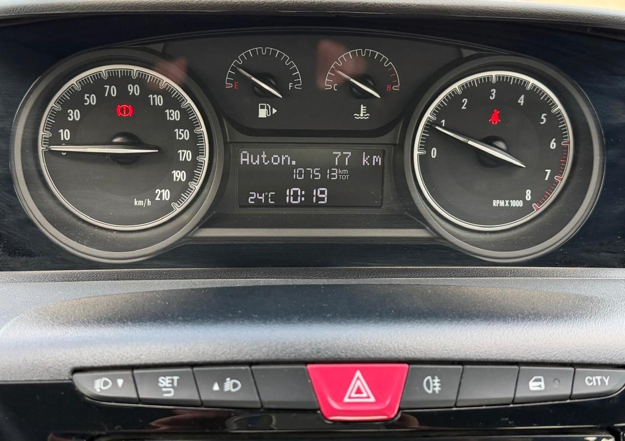 Lancia Ypsilon 1.2 69 CV 5 porte Silver