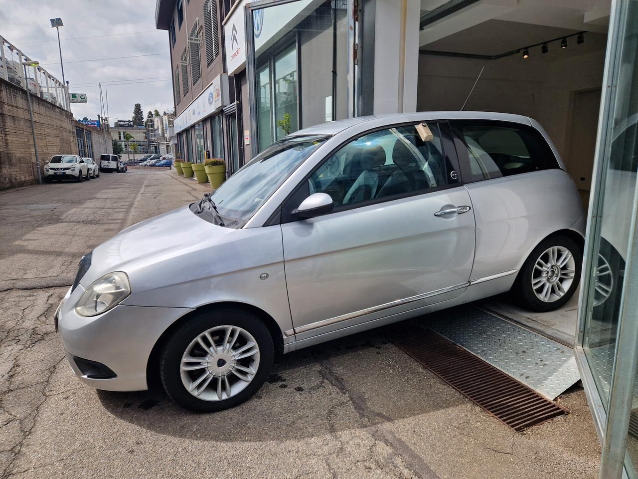 Lancia Ypsilon 1.4 Elle Ecochic GPL