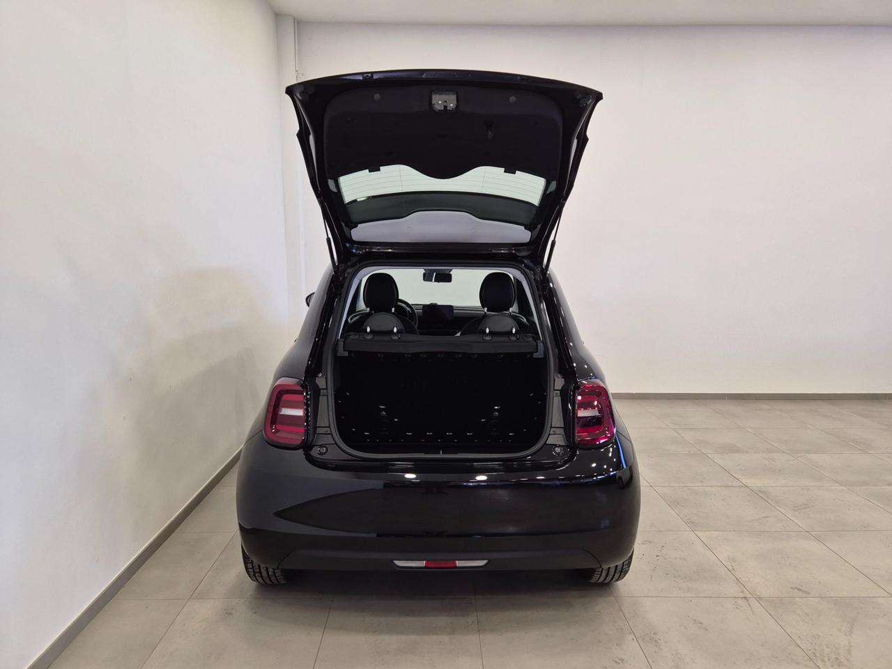 FIAT 500e 23,8 kWh Action Plus