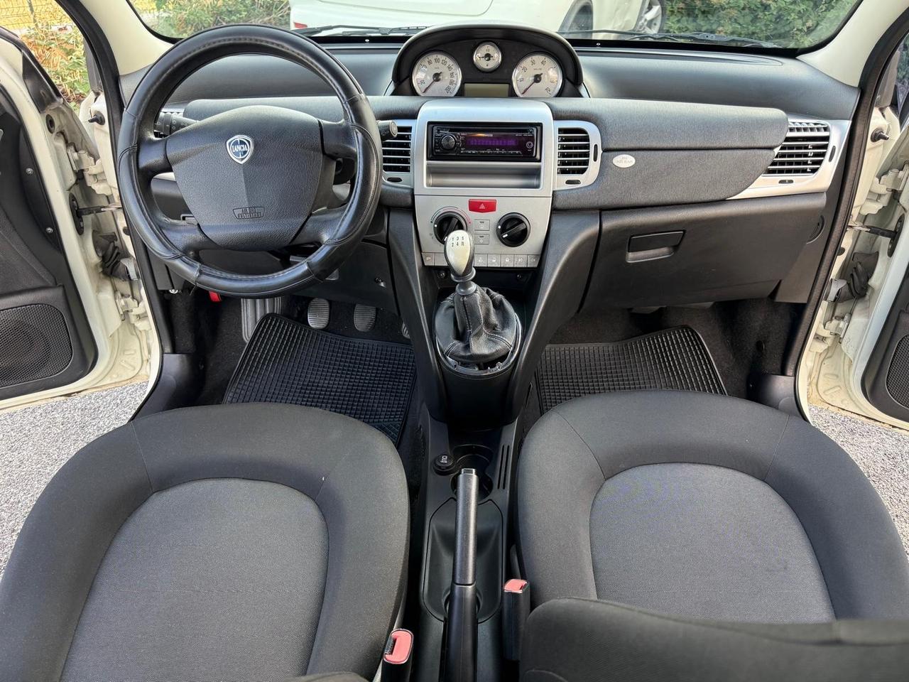 Lancia Ypsilon 1.2 69 CV 5 porte GPL Ecochic Gold