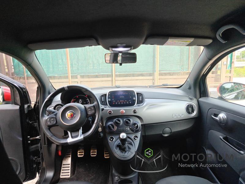 Abarth 500 1.4 Turbo T-Jet 160 CV