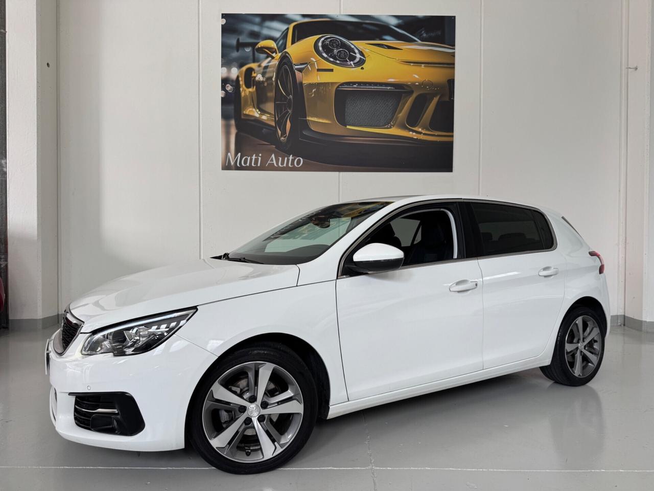Peugeot 308 BlueHDi 130 S&S Allure
