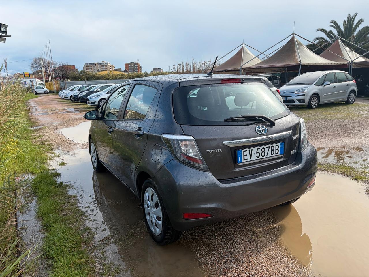 TOYOTA YARIS HYBRID 1.5 STYLE 104.000 KM GARANTITA