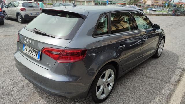 AUDI A3 SPORTBACK 1.6 TDI S-tronic SPORT Business