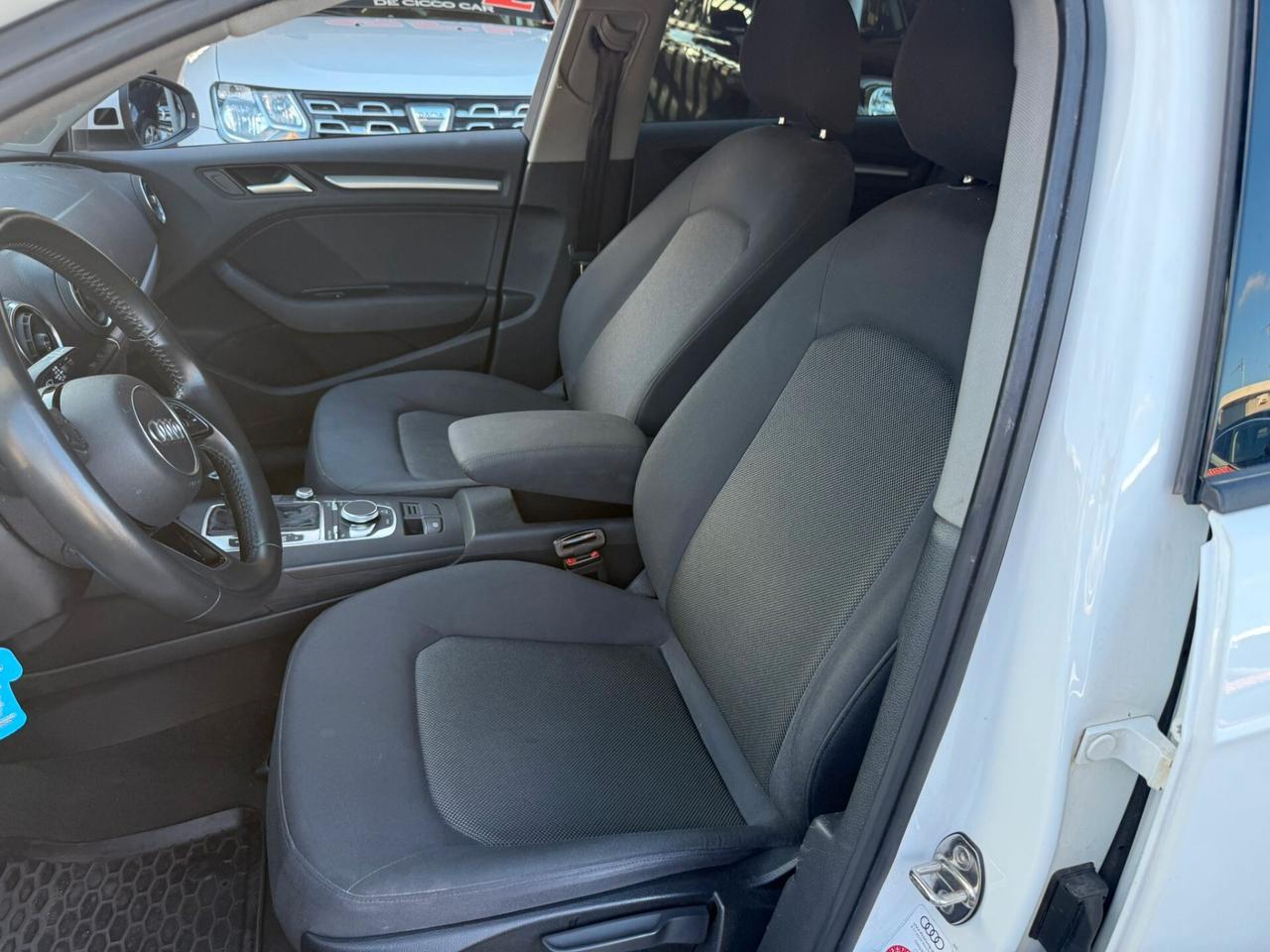 Audi A3 1.6 TDI 116 CV S tronic Sport