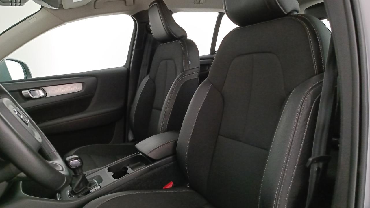 VOLVO XC40 2.0 d3 Business Plus awd my20