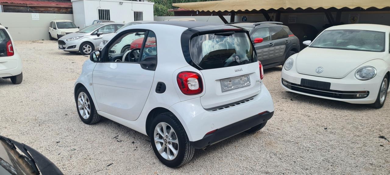 Smart ForTwo 1000 45 kW EURO 6 NEO PATENTATI PREZZO REALE GAR. 12 MESI