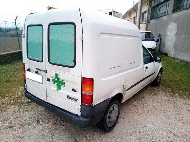 Ford Courier 1.8 D 3p. Van Coibentato