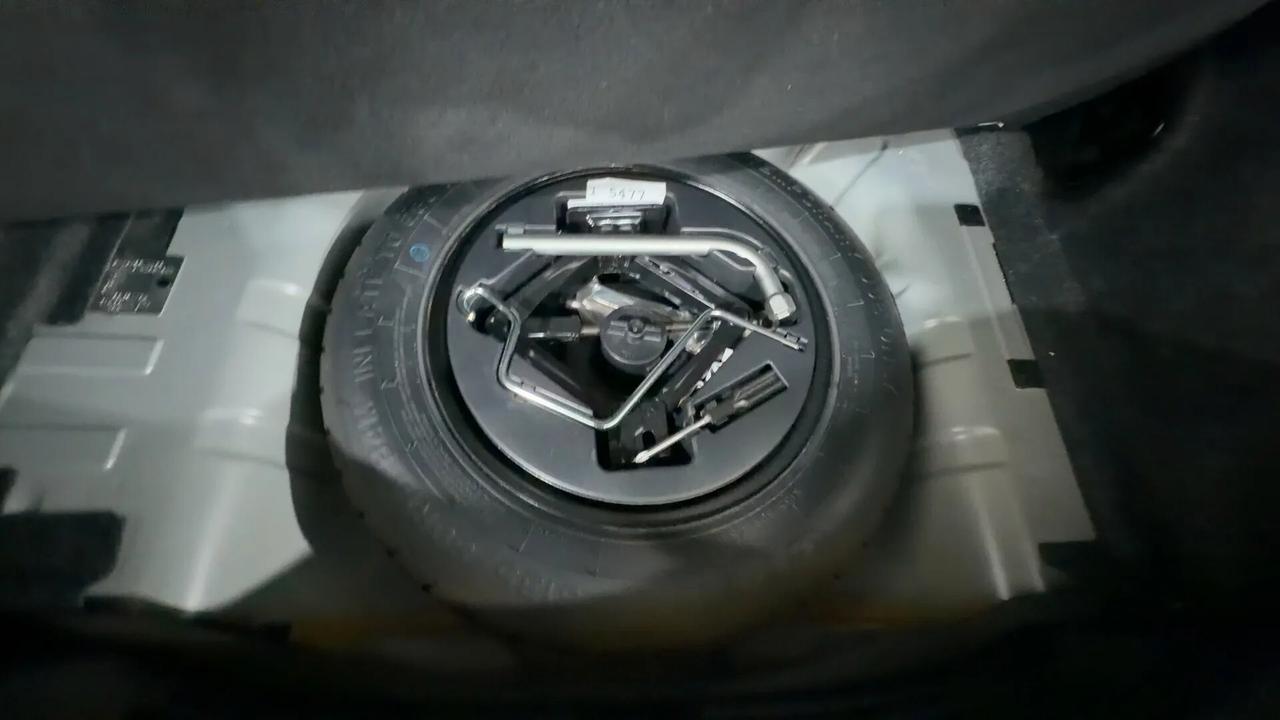 Lancia Ypsilon 1.0 Hybrid Platino full optional