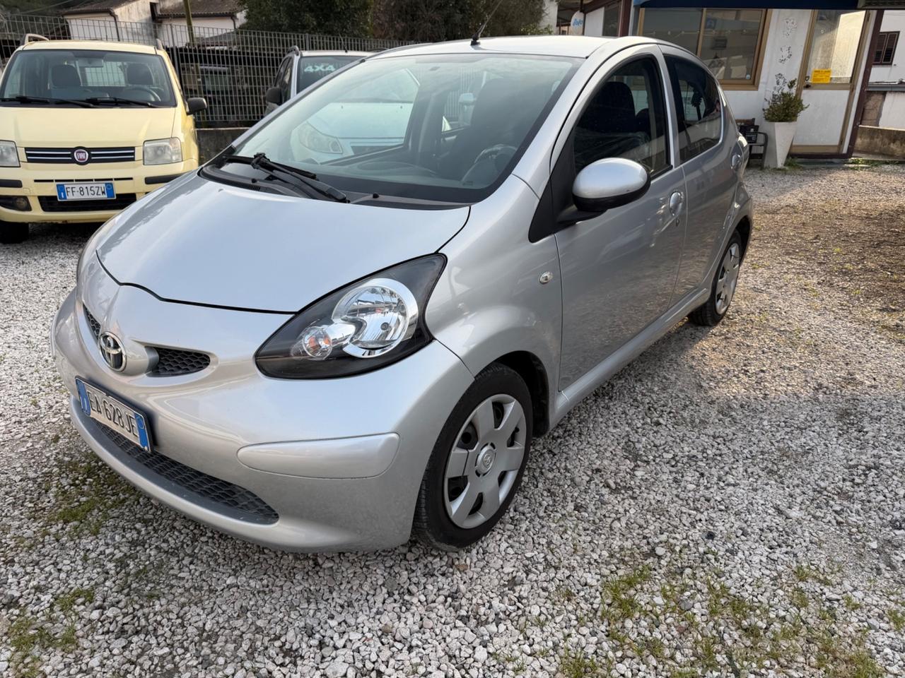 Toyota Aygo 1.0 BENZINA