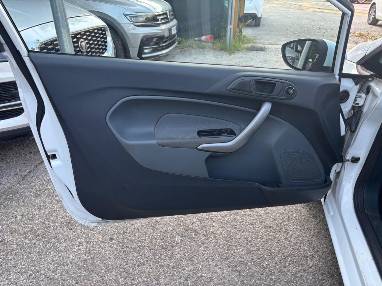 Ford Fiesta 1.4 3 porte GPL OK NEOPATENTATI