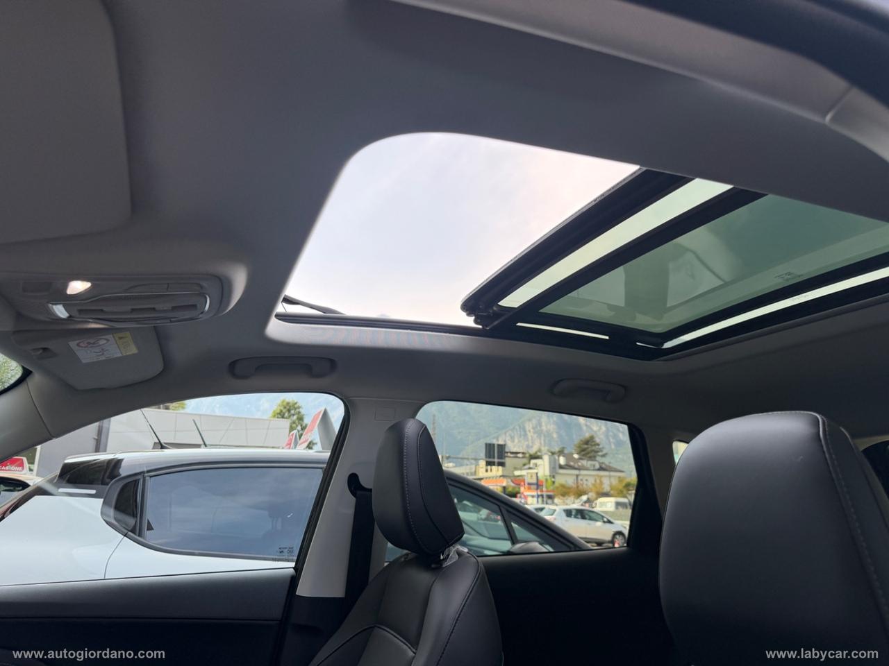 MG ZS Hybrid+ Luxury TETTO APRIBILE PANORAMICO