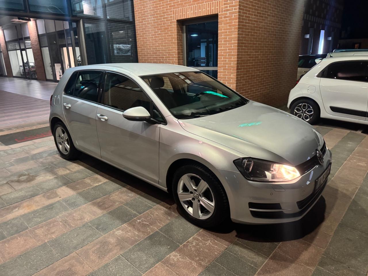 Volkswagen Golf 1.2 TFSI
